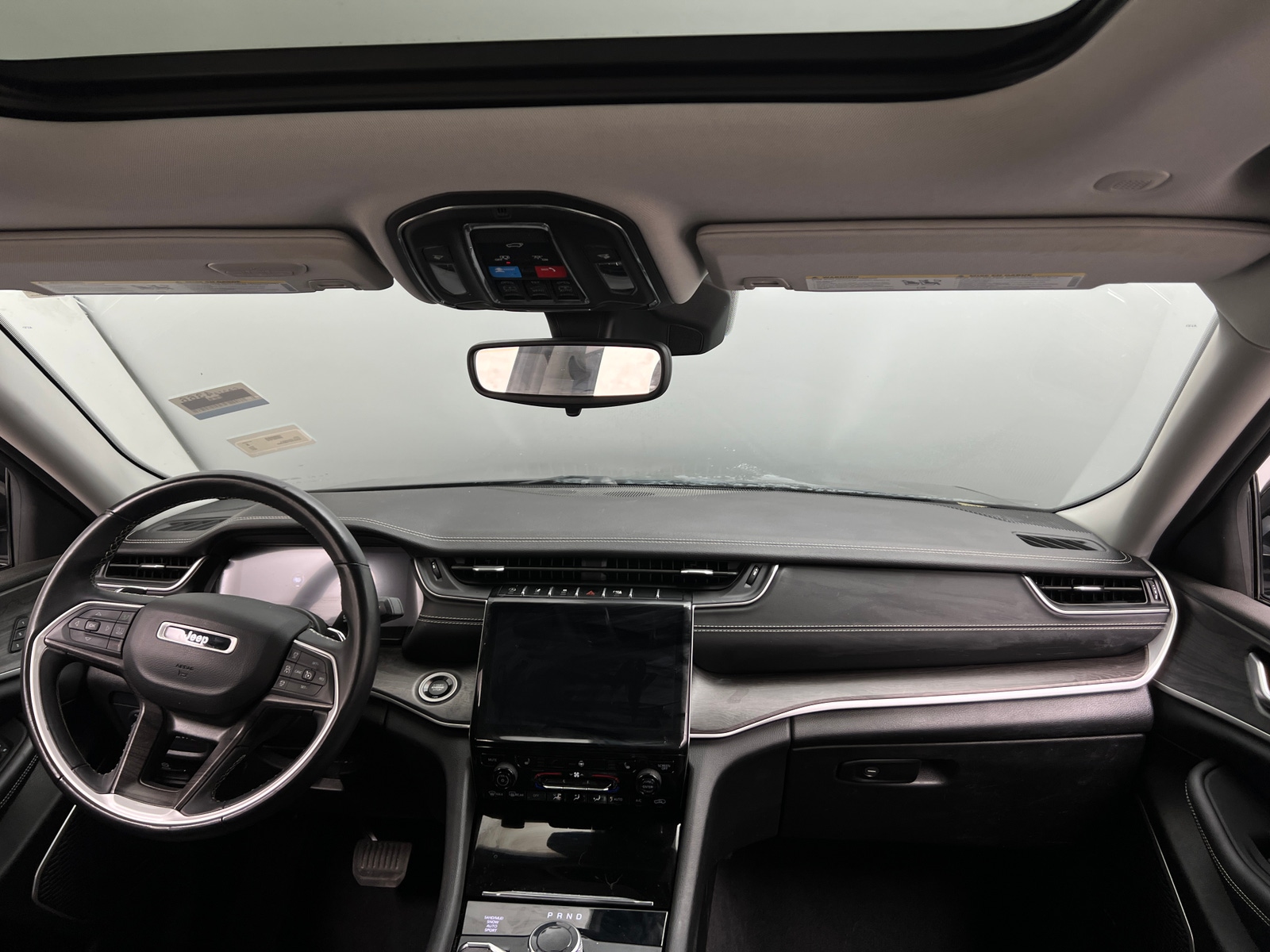 Thumbnail: 2022 Jeep Grand Cherokee L - 2