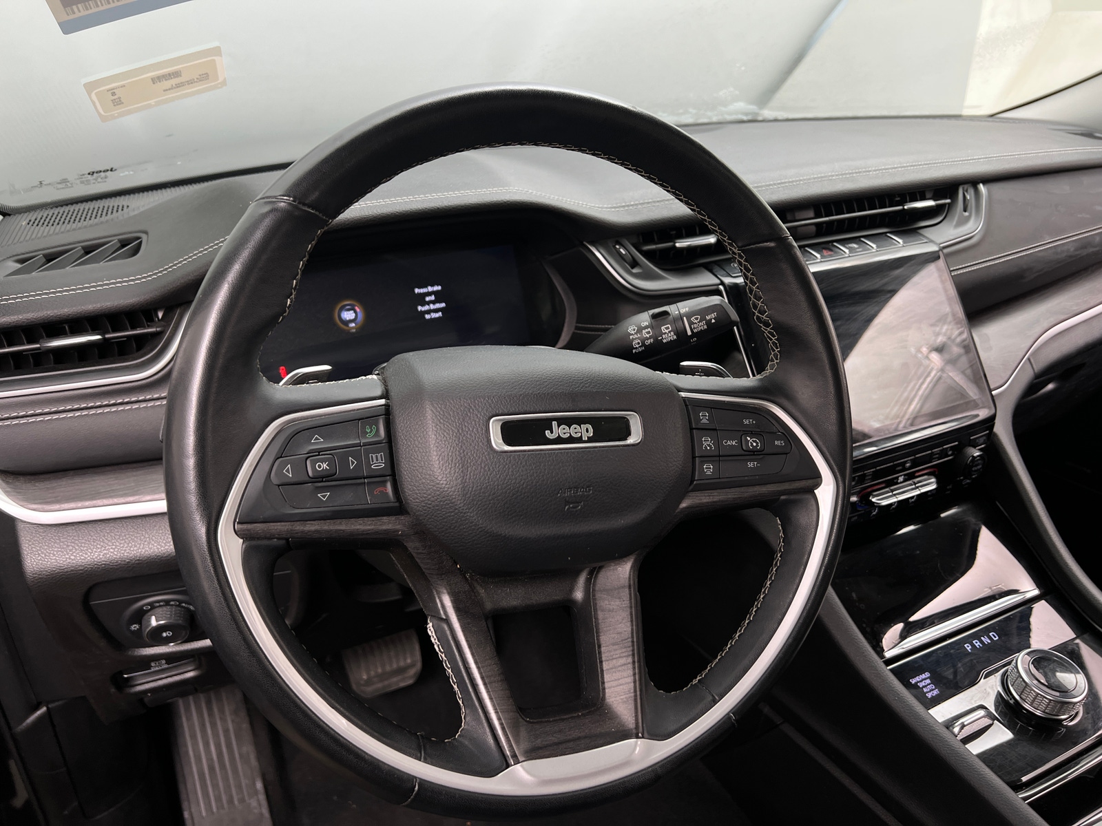 Thumbnail: 2022 Jeep Grand Cherokee L - 4