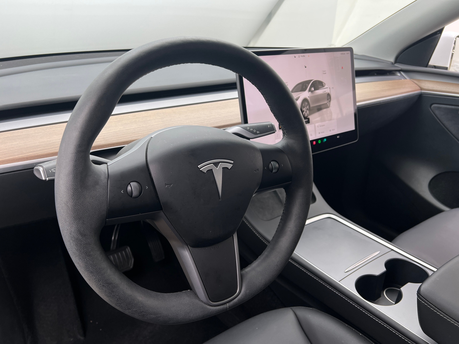Thumbnail: 2024 Tesla Model Y - 4