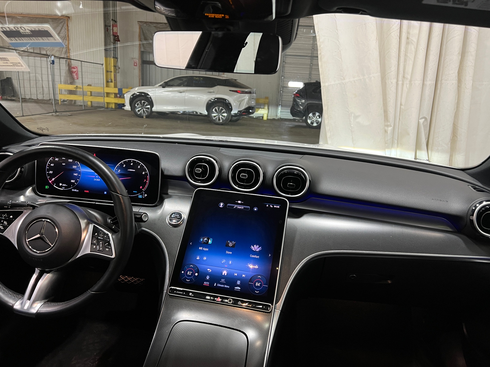 Thumbnail: 2024 Mercedes-Benz C-Class - 2