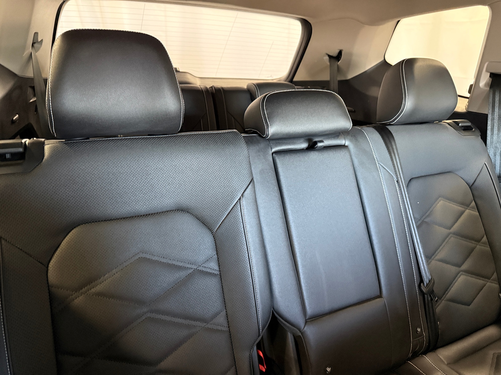 Thumbnail: 2025 Volkswagen Atlas - 5