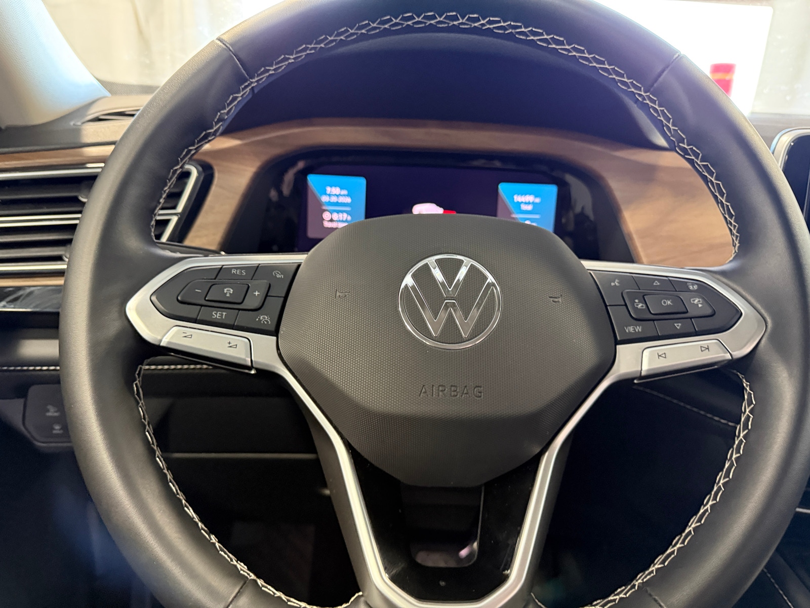 Thumbnail: 2025 Volkswagen Atlas - 4