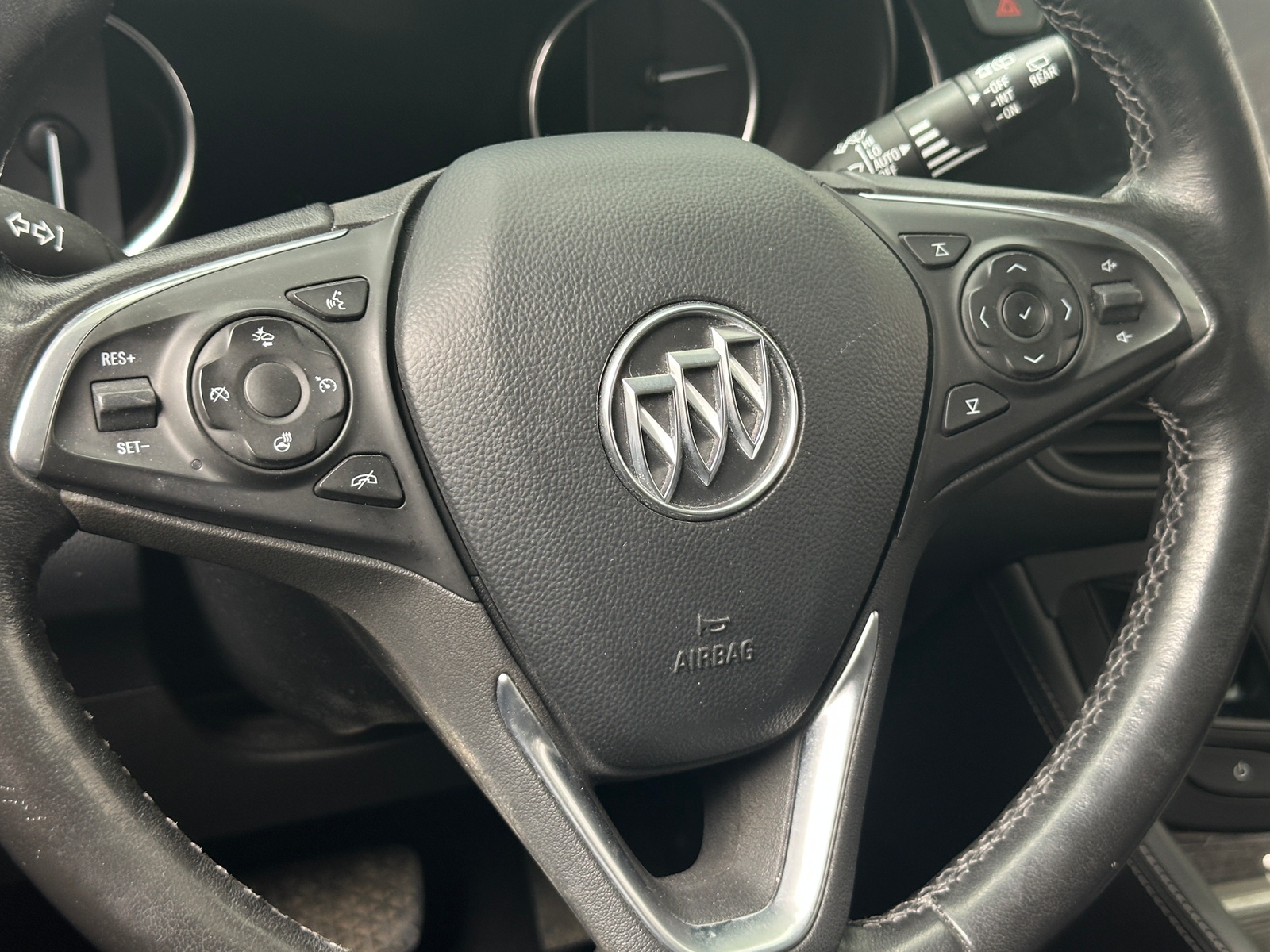 Thumbnail: 2019 Buick Envision - 4