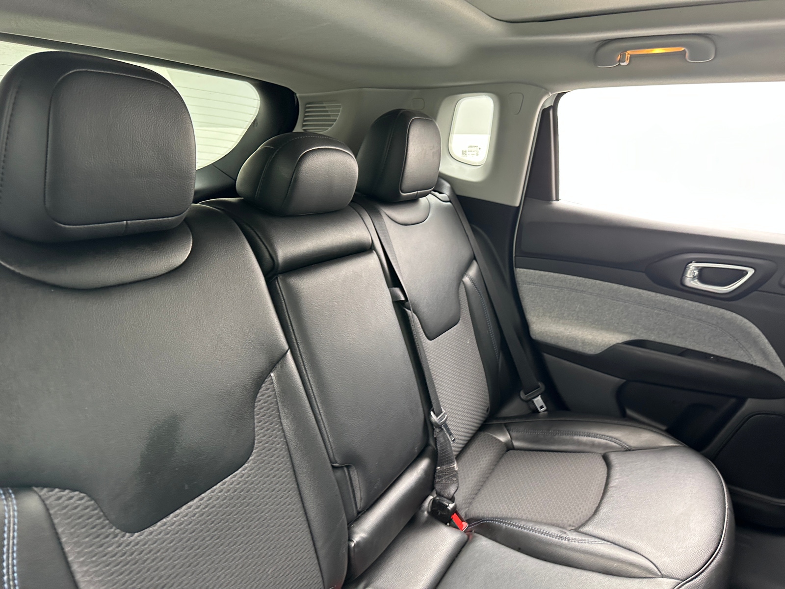 Thumbnail: 2022 Jeep Compass - 6