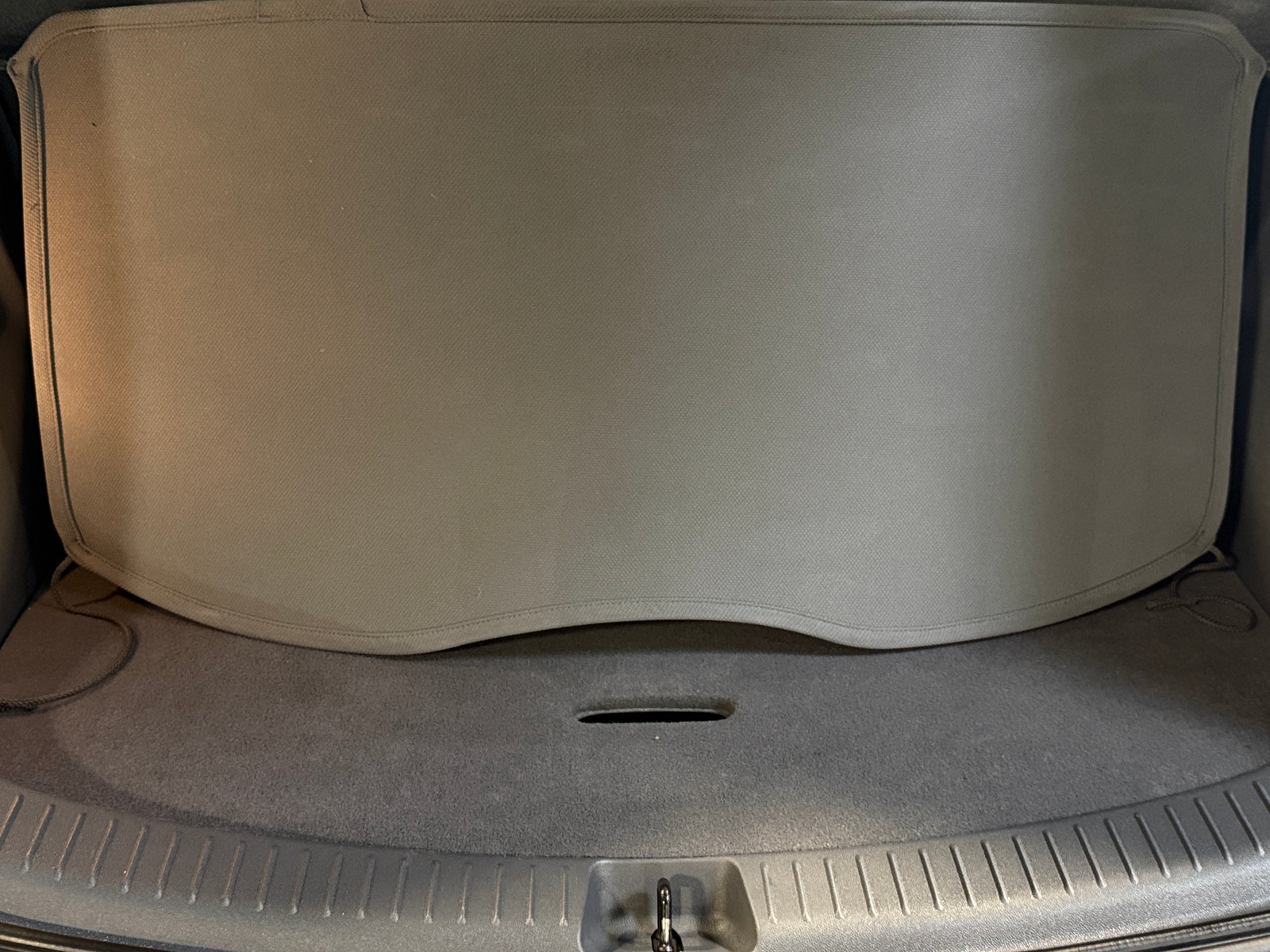 Thumbnail: 2018 Chevrolet Bolt EV - 6