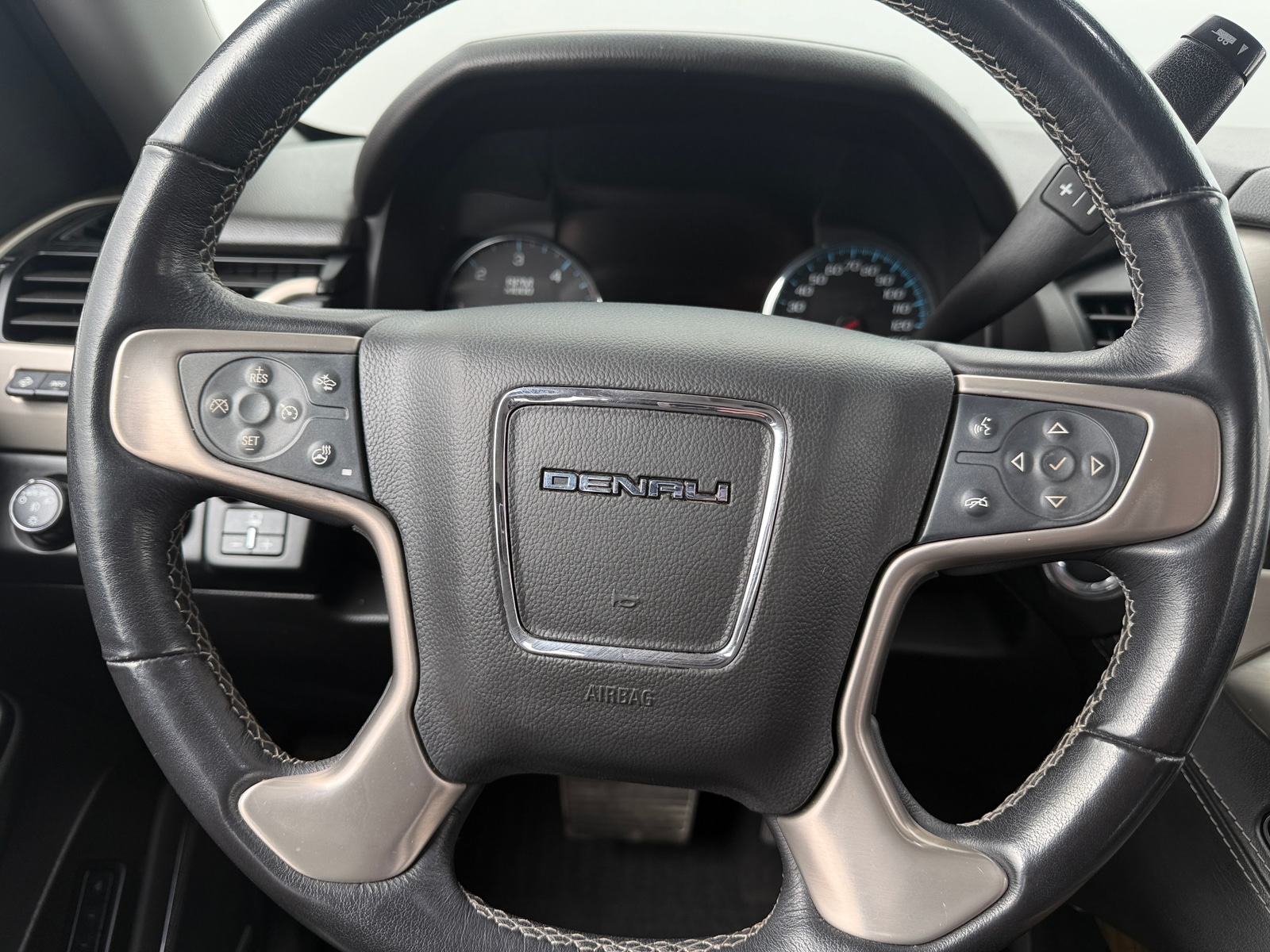 Thumbnail: 2020 GMC Yukon - 4