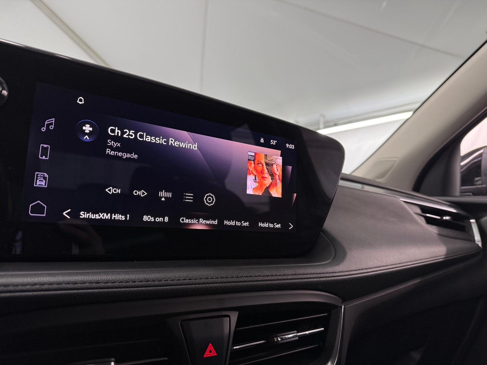 Thumbnail: 2024 Buick Encore GX - 4