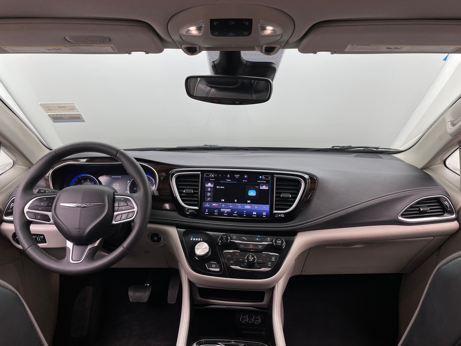 Thumbnail: 2023 Chrysler Pacifica - 2