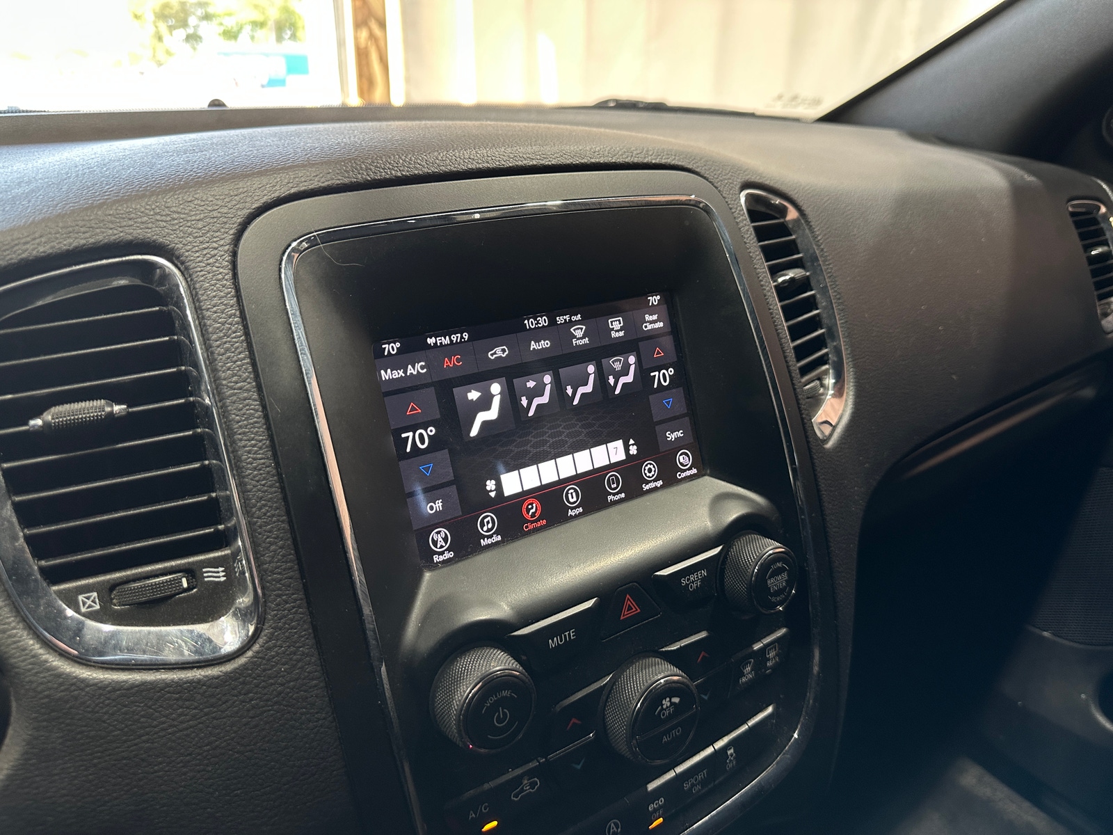 Thumbnail: 2018 Dodge Durango - 4