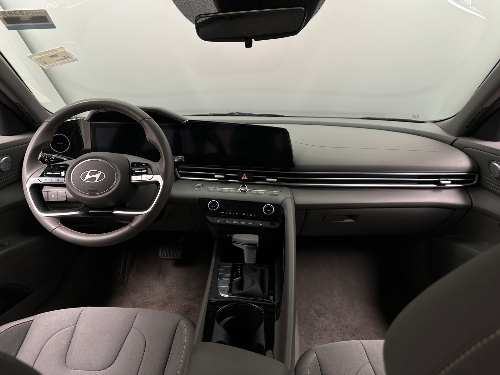 Thumbnail: 2025 Hyundai Elantra - 3