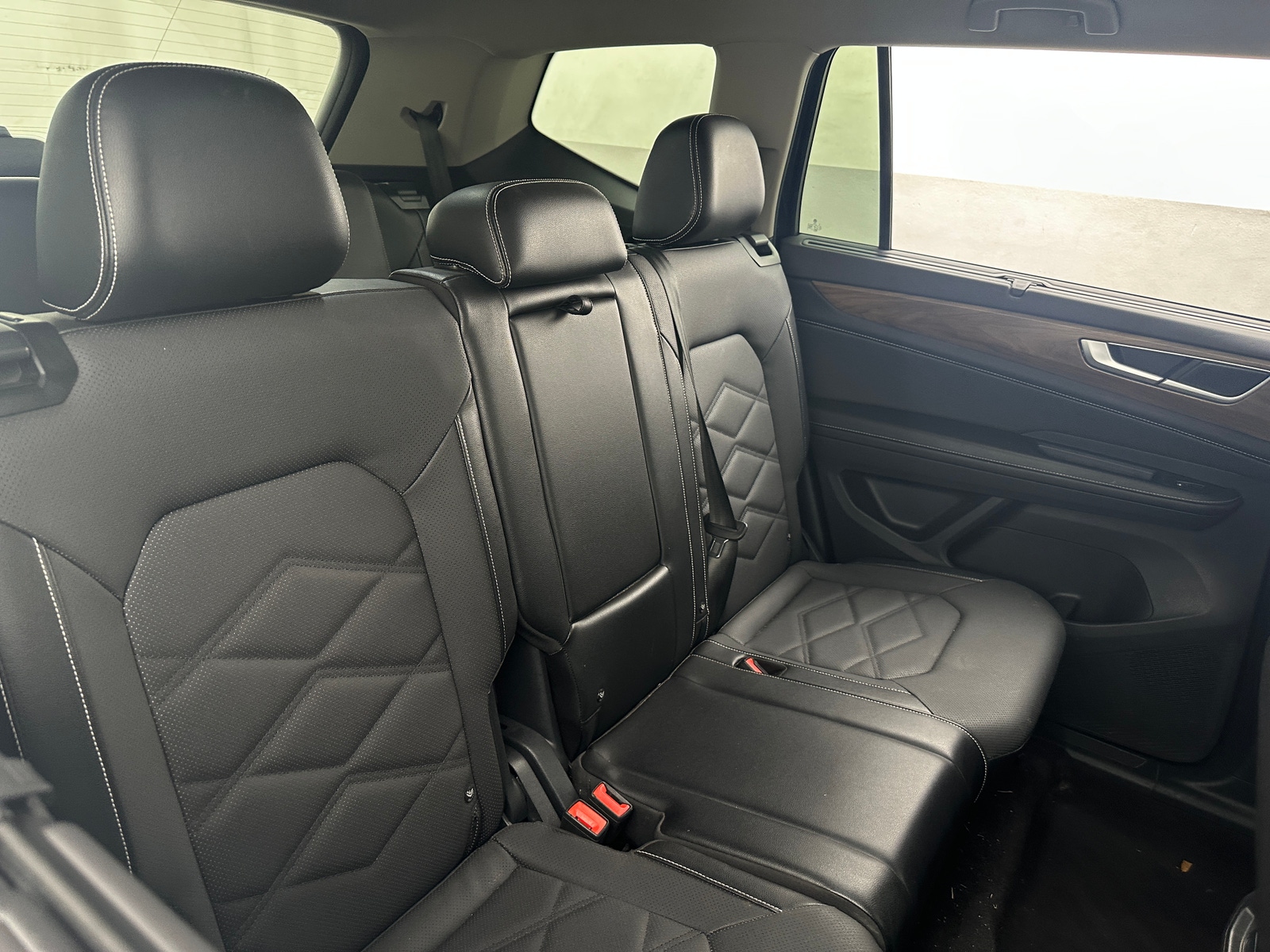 Thumbnail: 2024 Volkswagen Atlas - 5