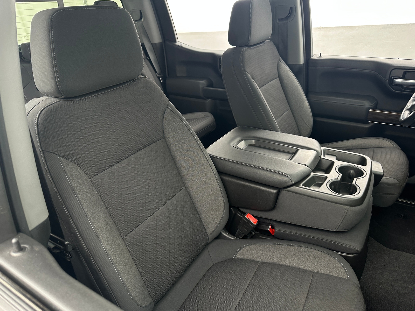 Thumbnail: 2020 Chevrolet Silverado 1500 - 2