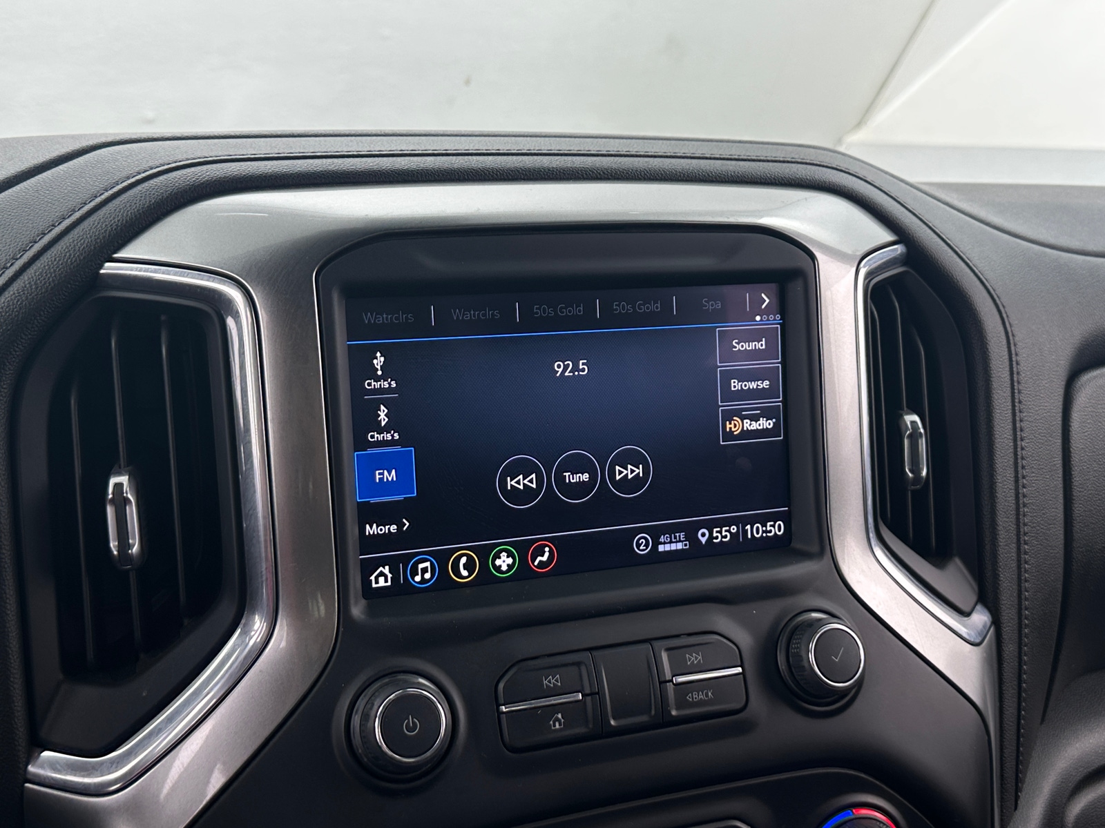 Thumbnail: 2020 Chevrolet Silverado 1500 - 4