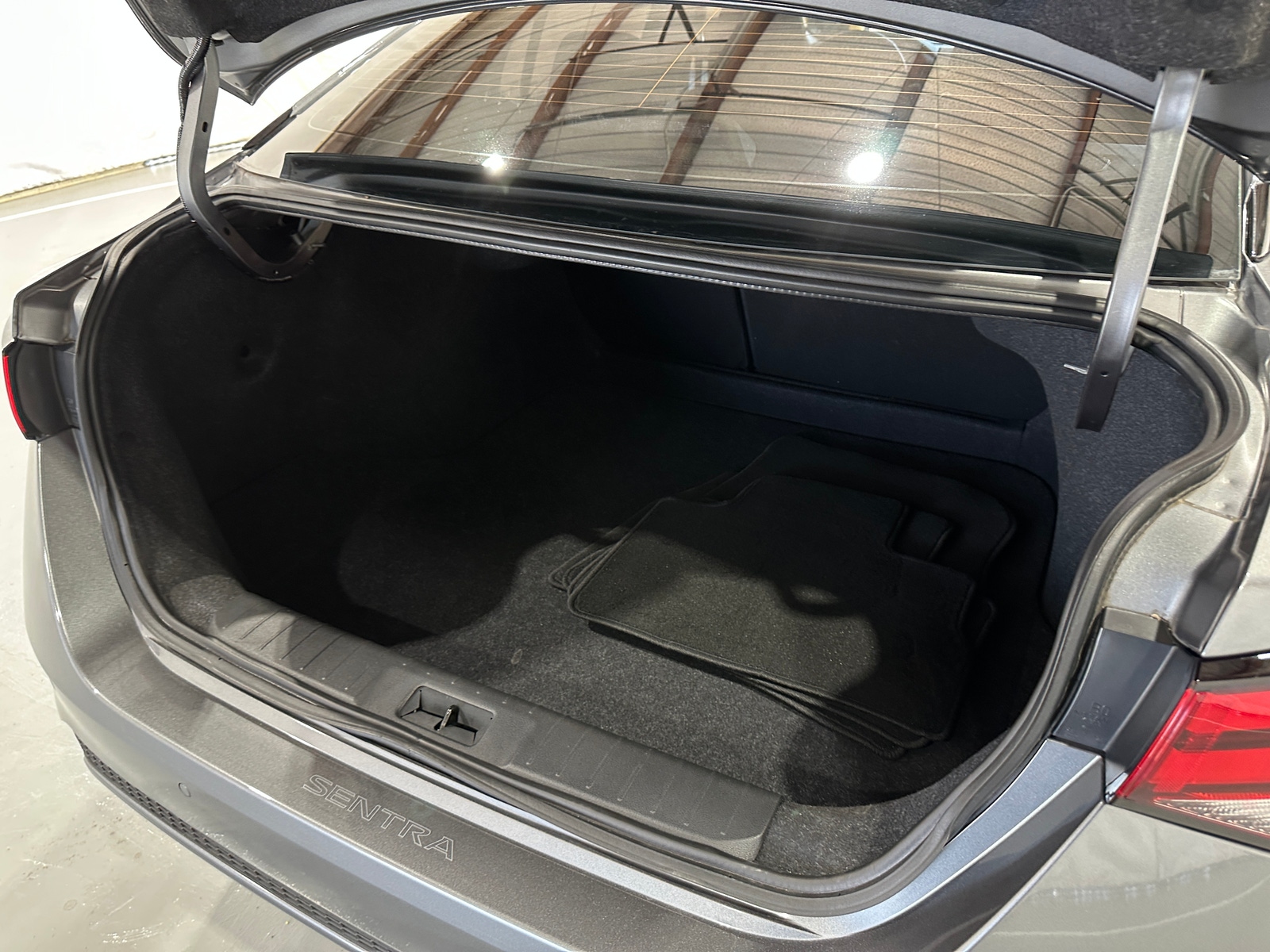 Thumbnail: 2024 Nissan Sentra - 7