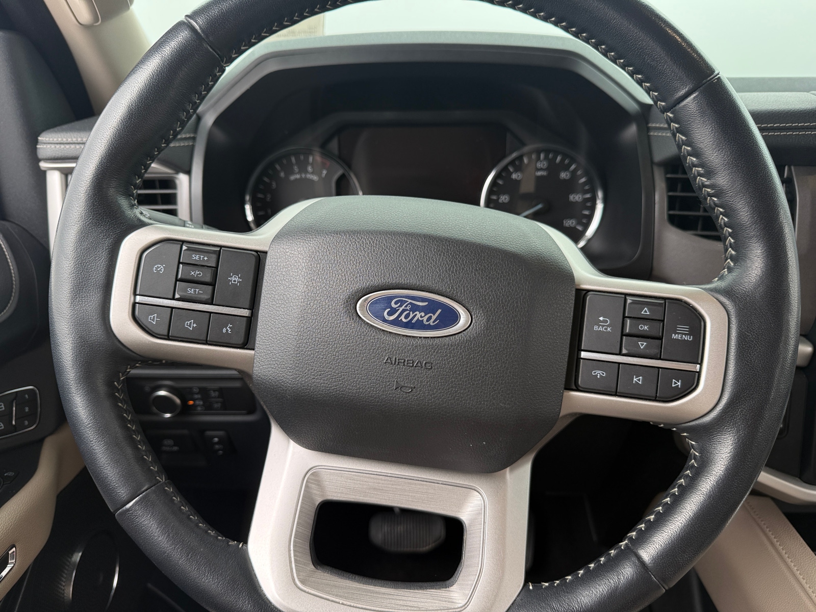 Thumbnail: 2022 Ford Expedition MAX - 4