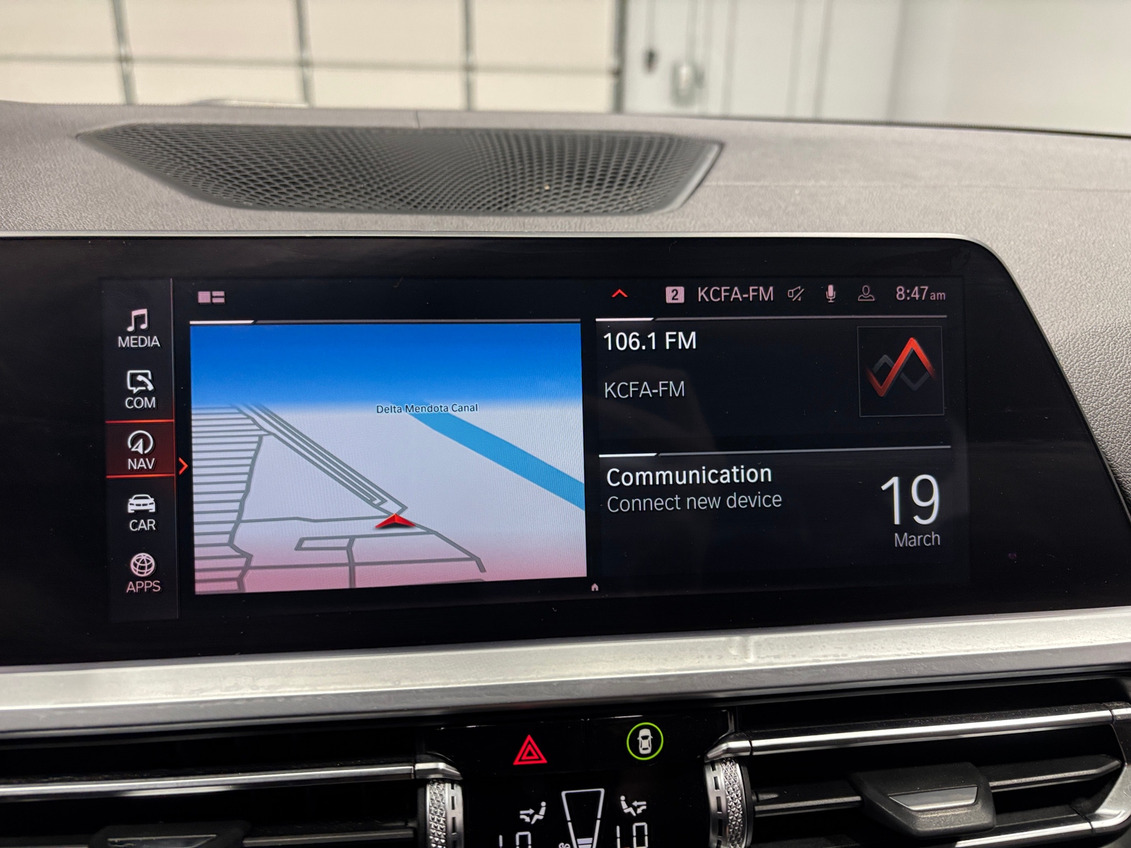 Thumbnail: 2020 BMW 3 Series - 3