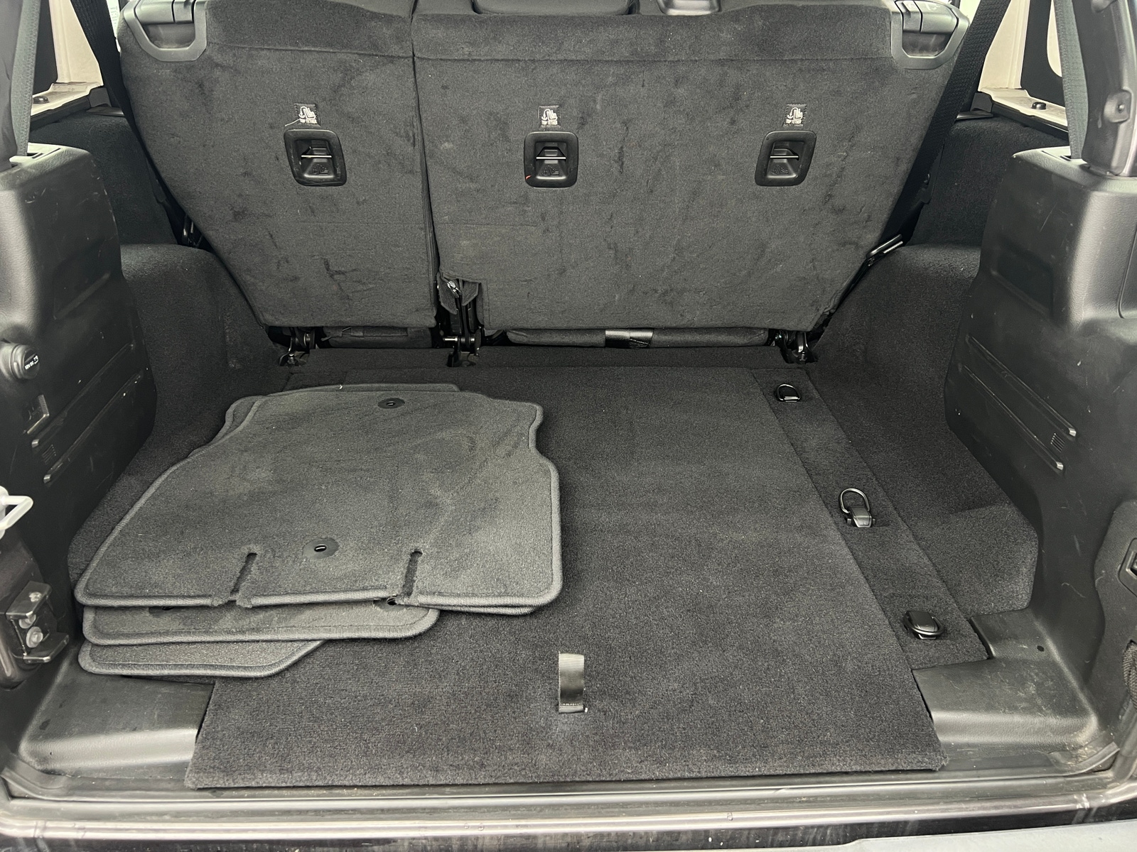 Thumbnail: 2020 Jeep Wrangler - 7