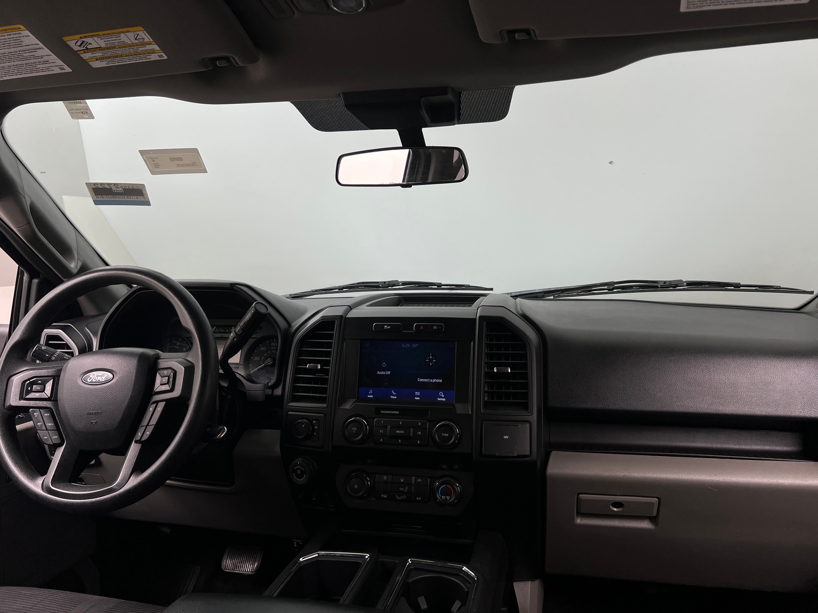 Thumbnail: 2020 Ford Econoline - 3