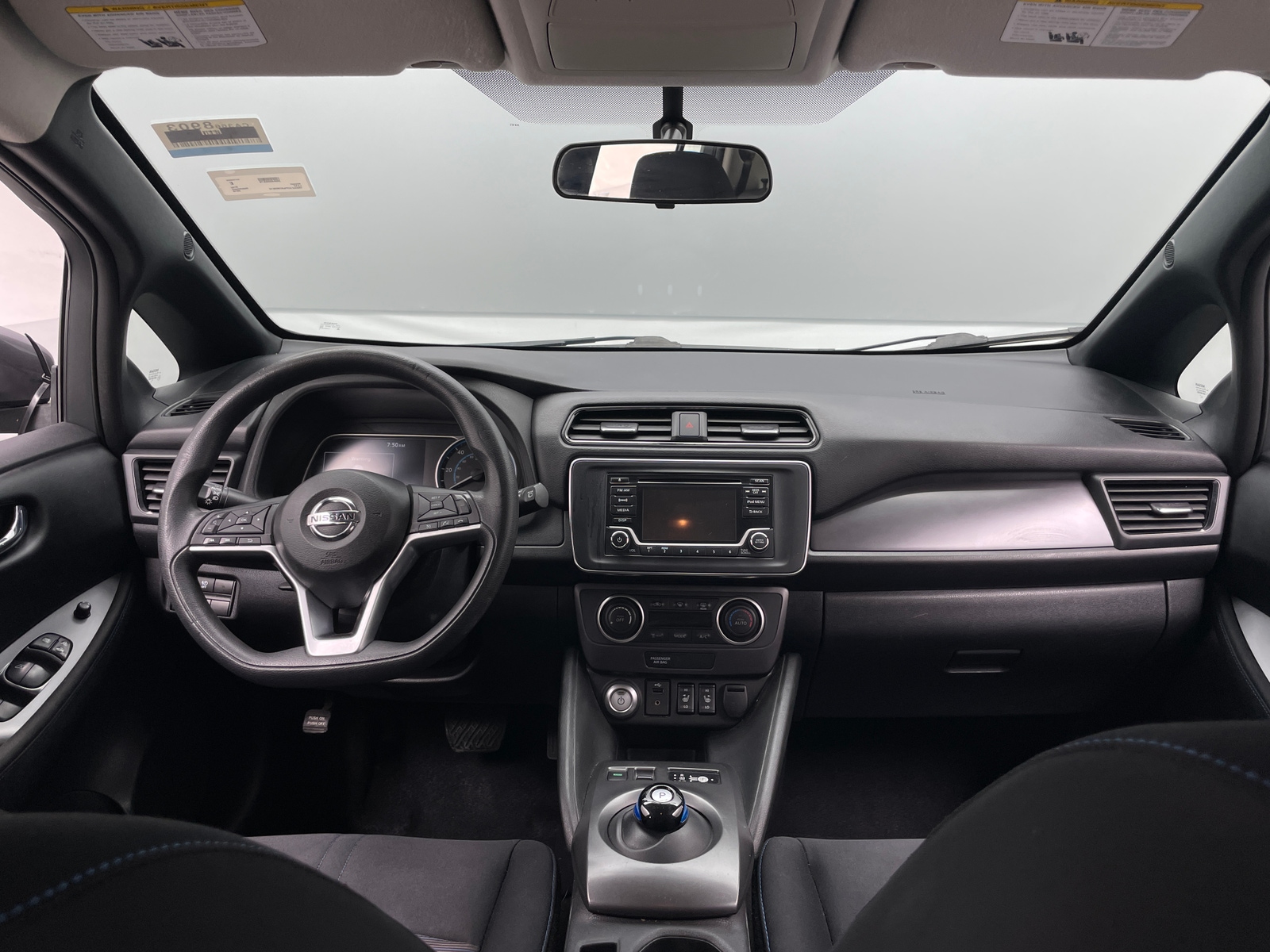 Thumbnail: 2018 Nissan Leaf - 3