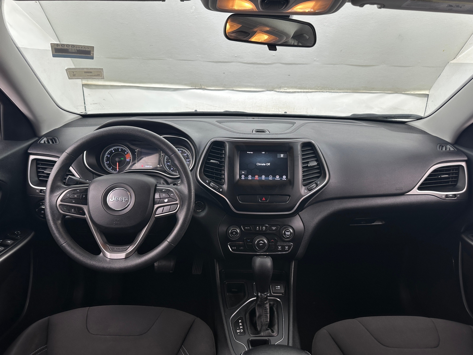 Thumbnail: 2019 Jeep Cherokee - 3