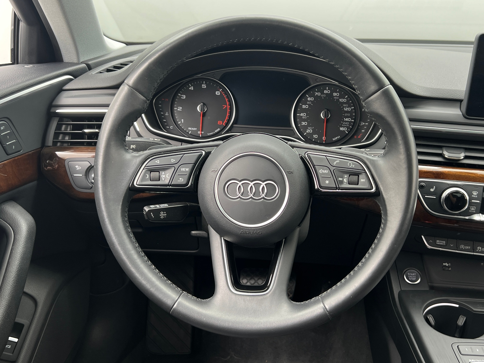 Thumbnail: 2019 Audi A4 - 4