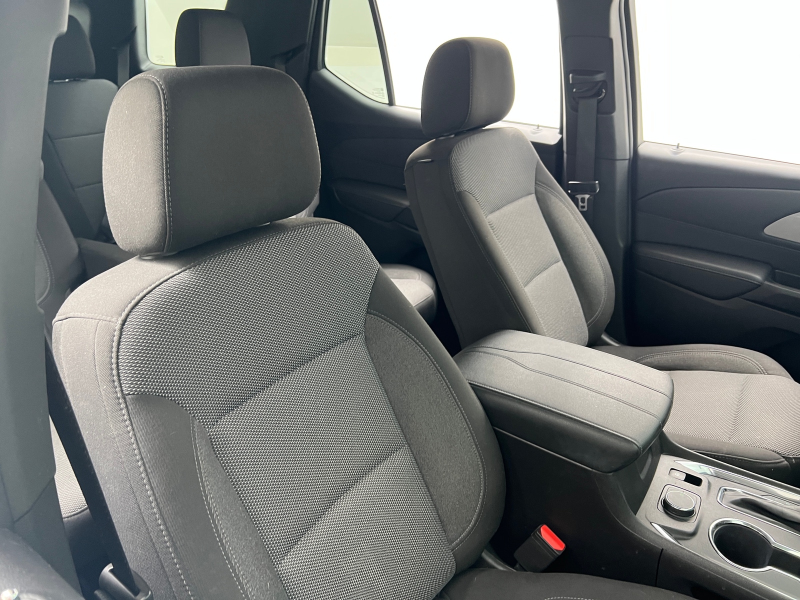 Thumbnail: 2023 Chevrolet Traverse - 2