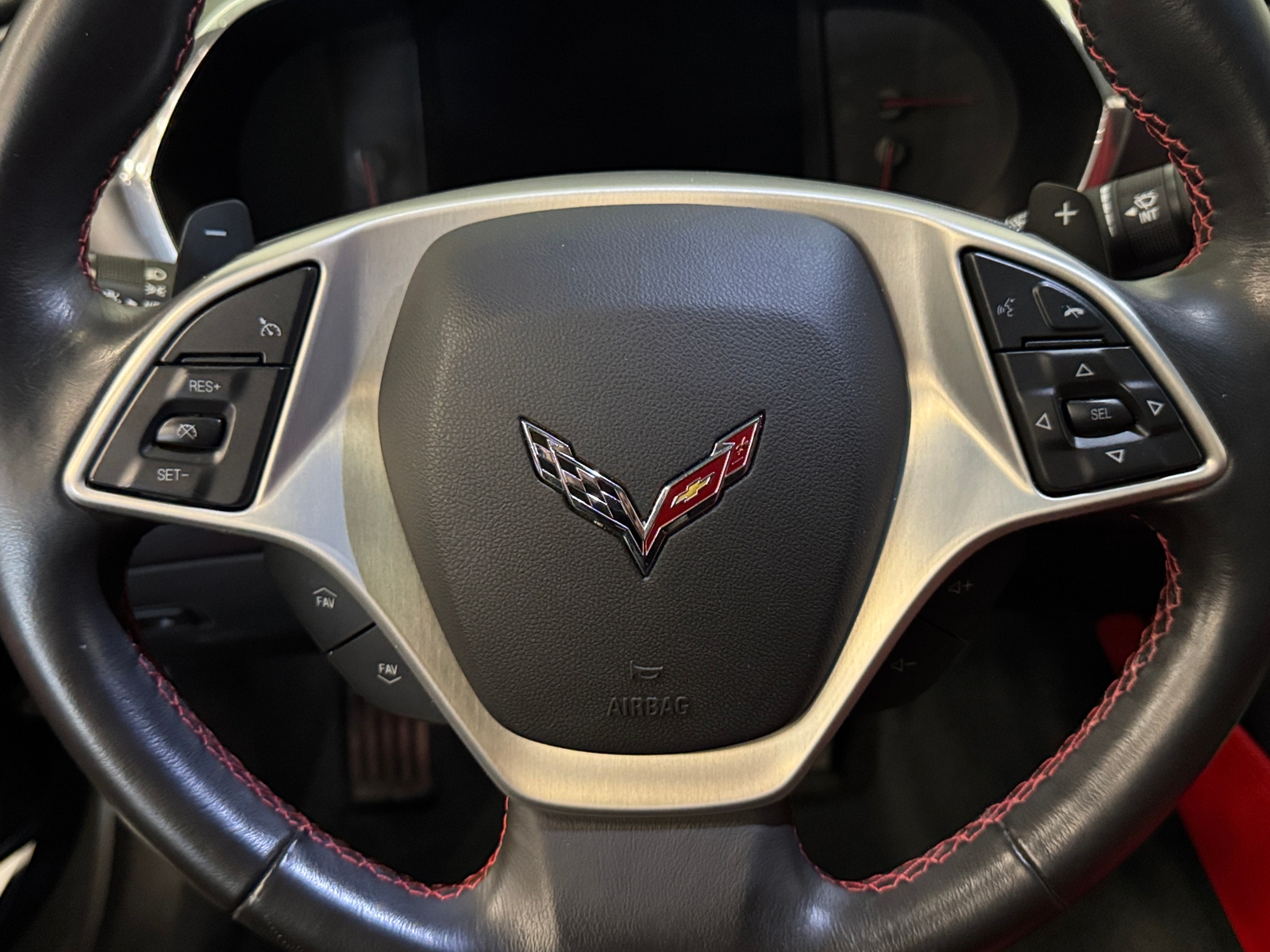 Thumbnail: 2015 Chevrolet Corvette - 3
