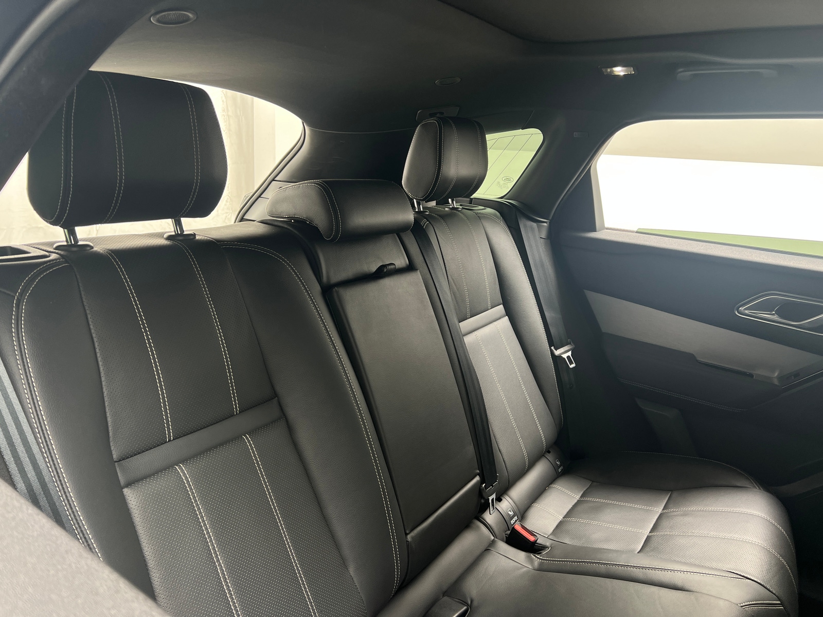 Thumbnail: 2021 Land Rover Range Rover Velar - 5