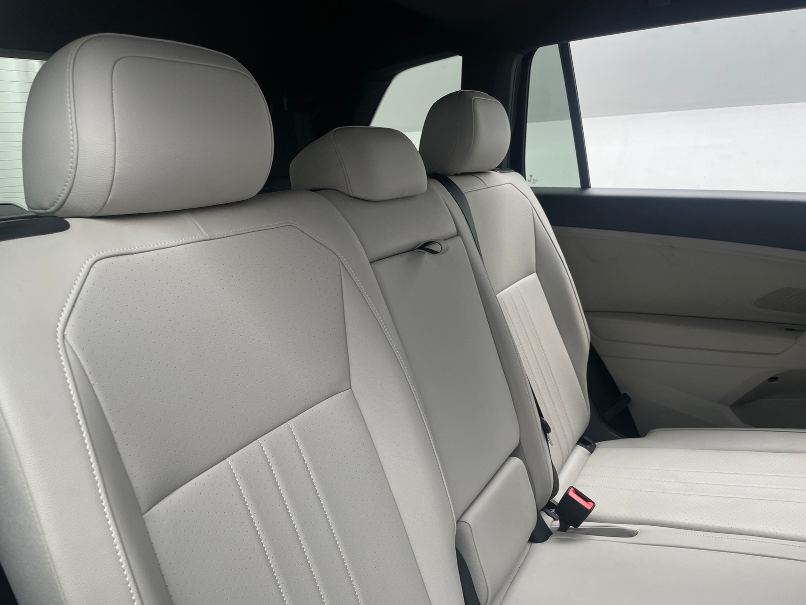 Thumbnail: 2024 Volkswagen Tiguan - 5