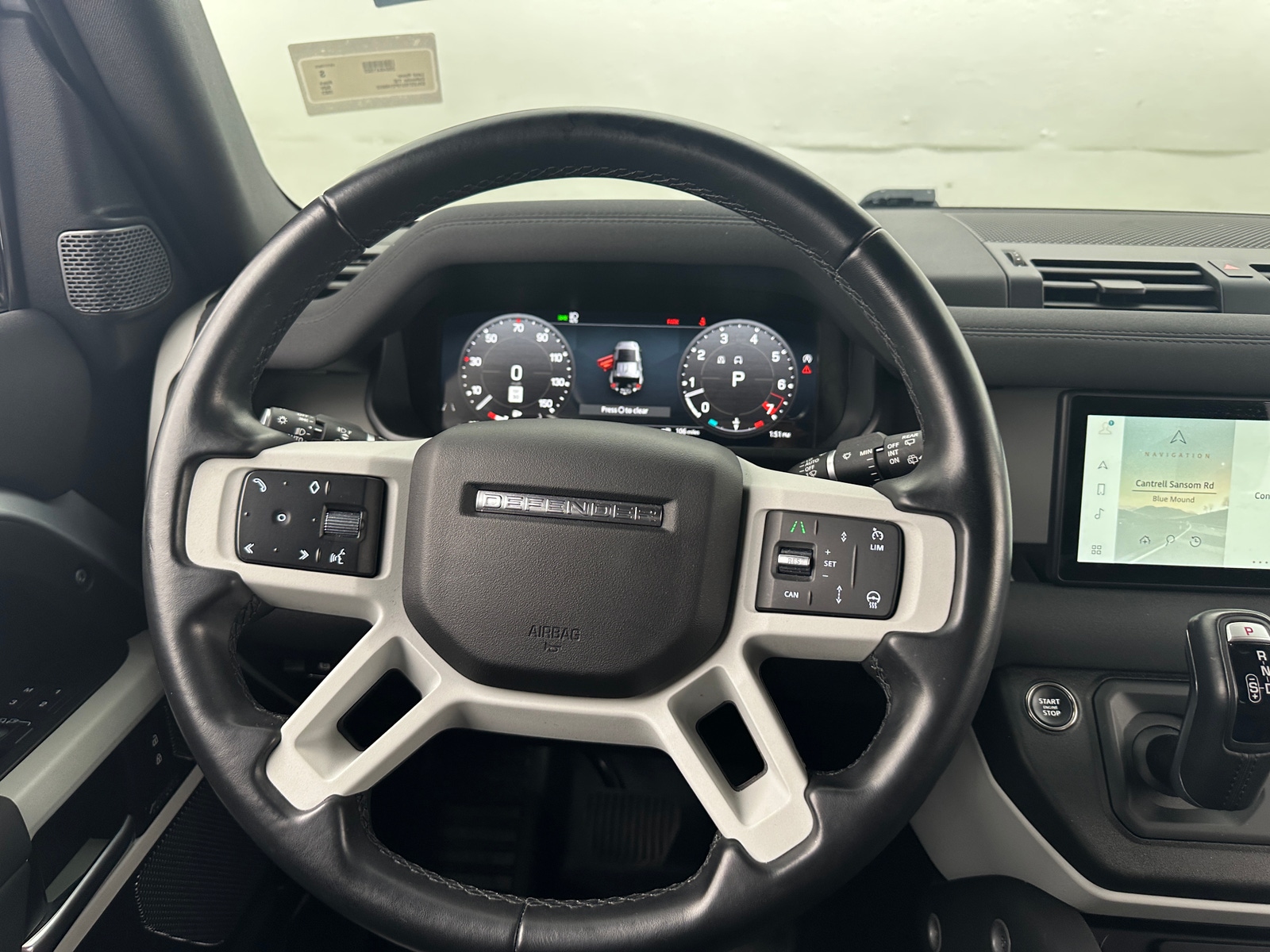 Thumbnail: 2023 Land Rover Defender - 4