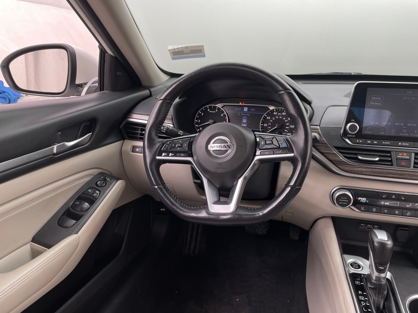 Thumbnail: 2019 Nissan Altima - 4