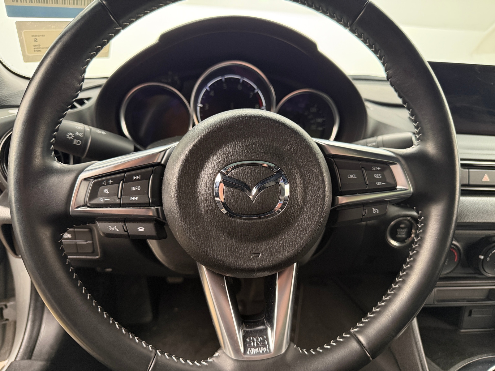 Thumbnail: 2024 Mazda MX-5 Miata - 4