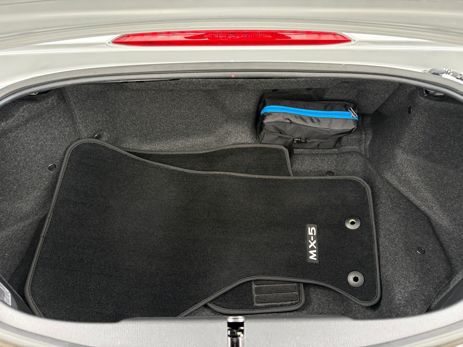 Thumbnail: 2024 Mazda MX-5 Miata - 5