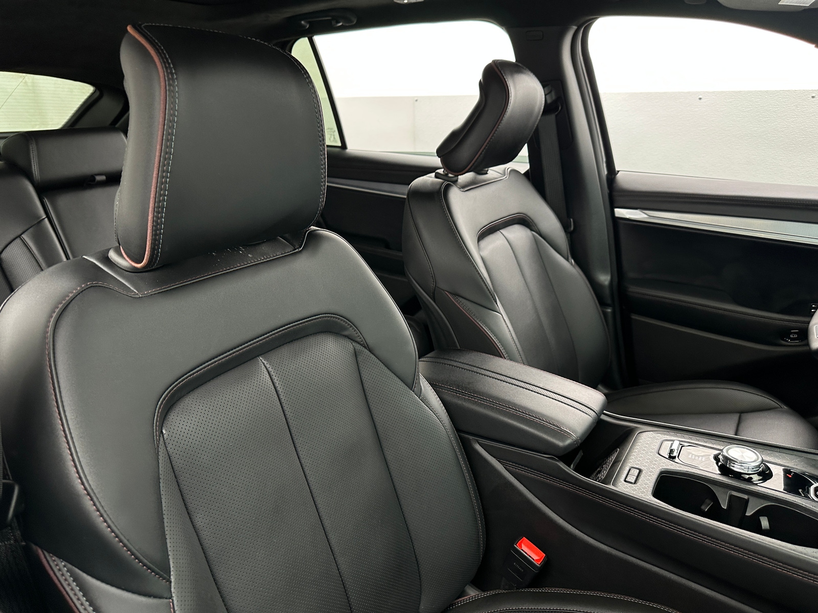 Thumbnail: 2024 Jeep Wagoneer S - 2