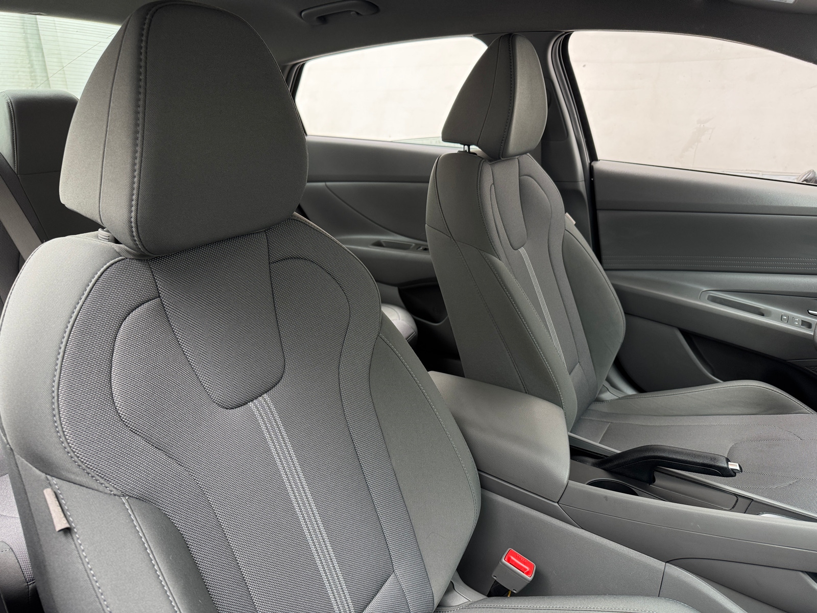 Thumbnail: 2023 Hyundai Elantra - 2