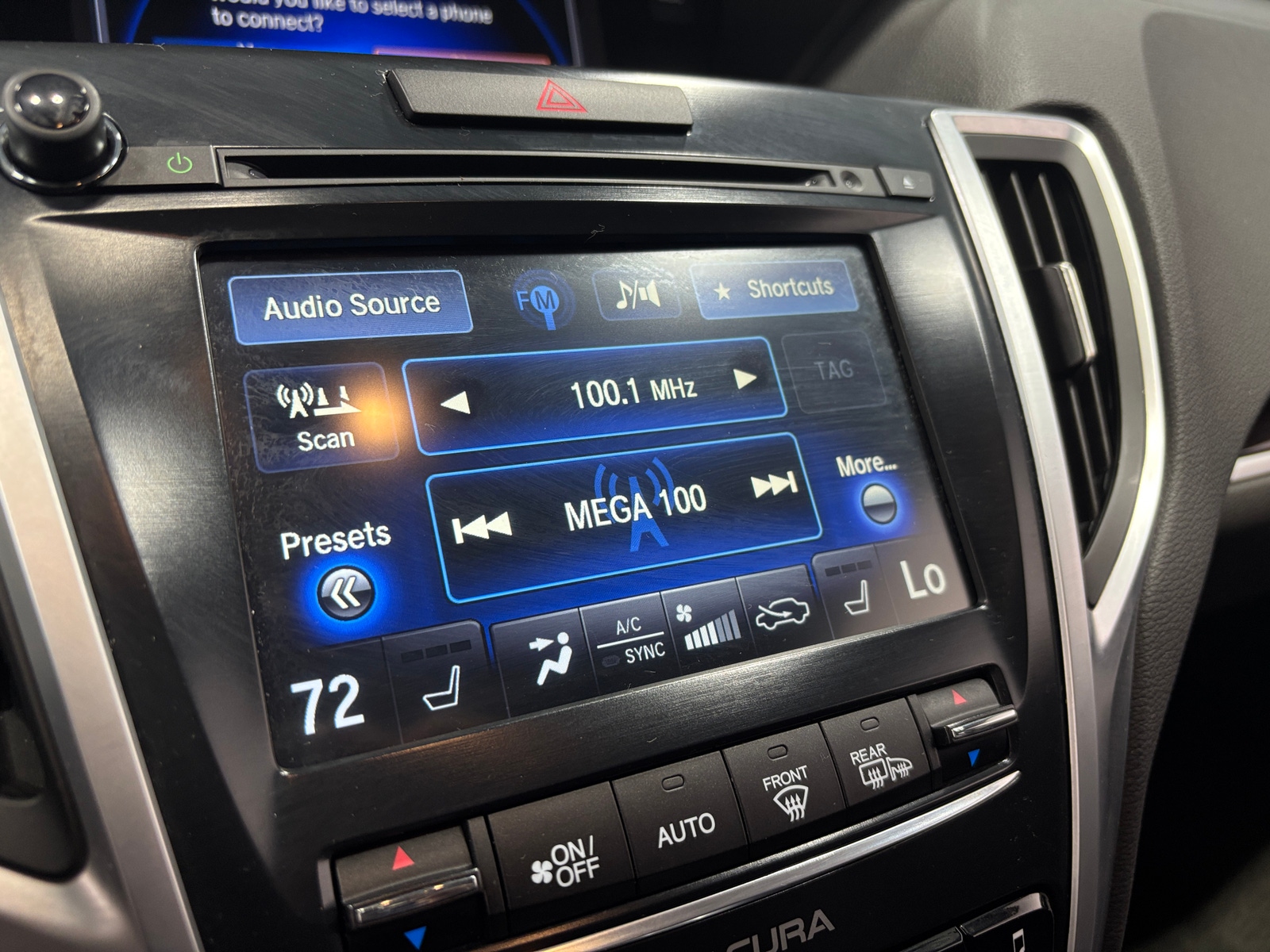 Thumbnail: 2015 Acura TLX - 3