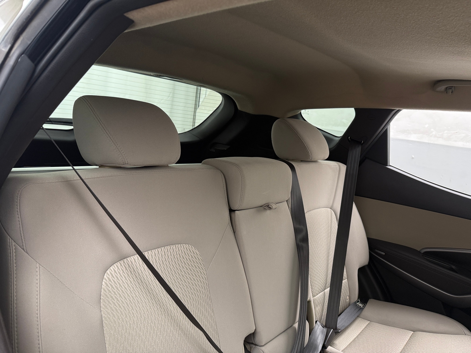 Thumbnail: 2016 Hyundai Santa Fe - 6