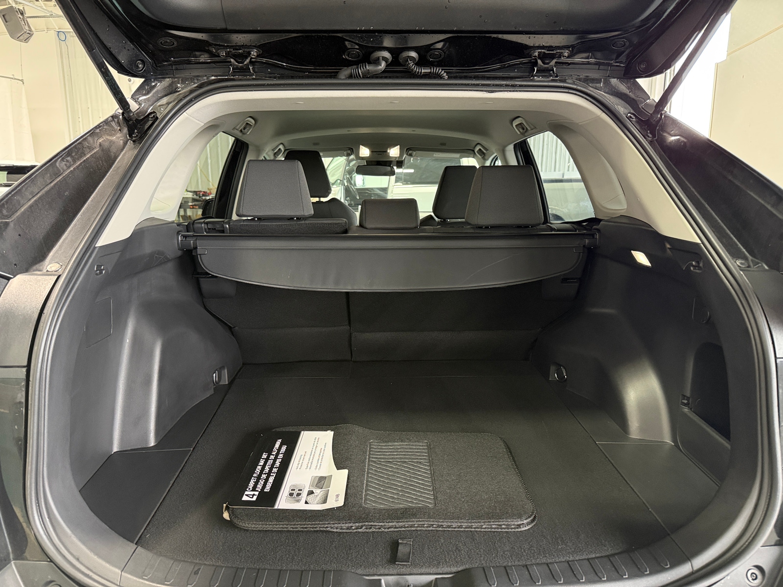 Thumbnail: 2025 Toyota RAV4 - 7