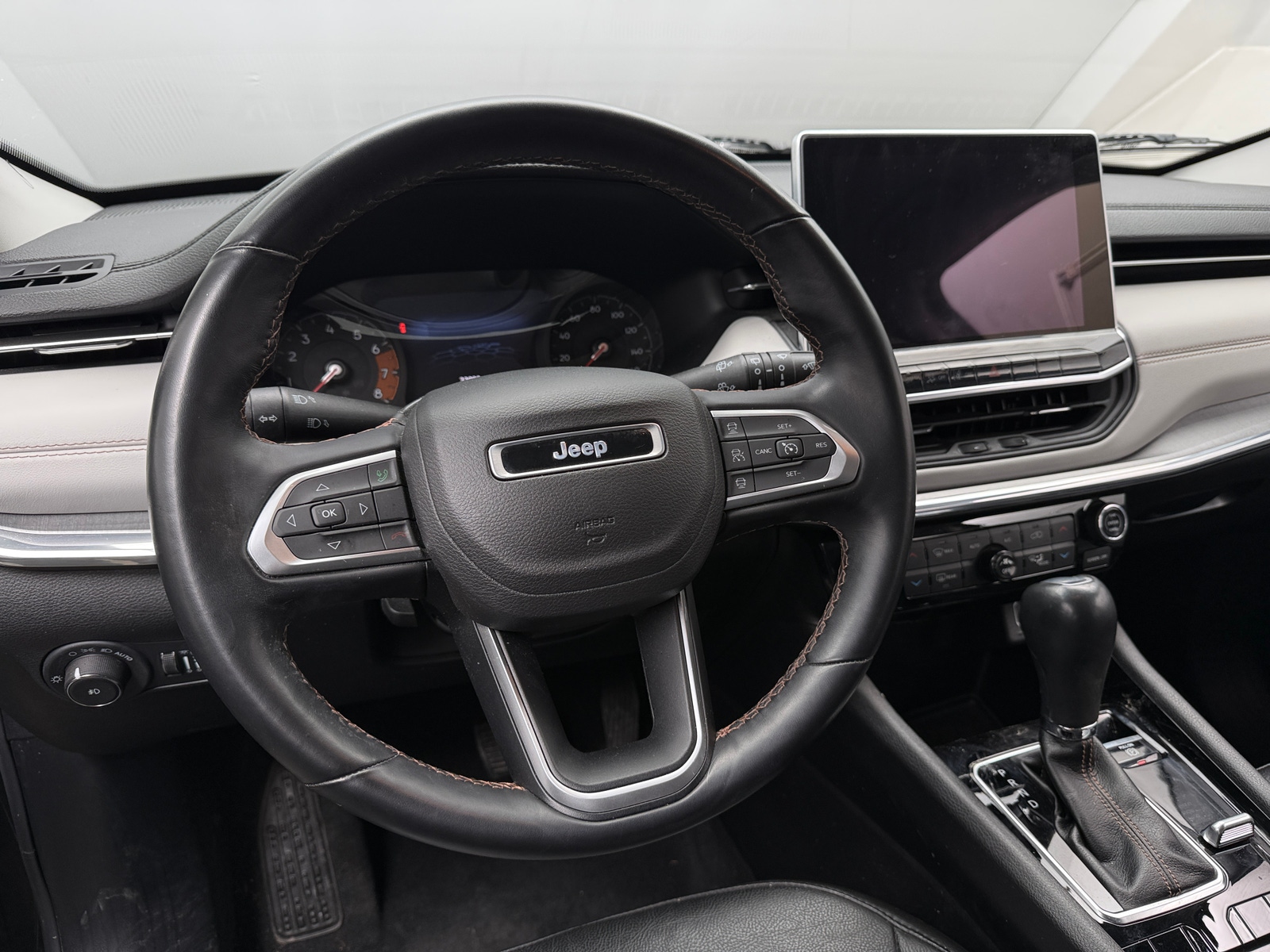 Thumbnail: 2022 Jeep Compass - 4