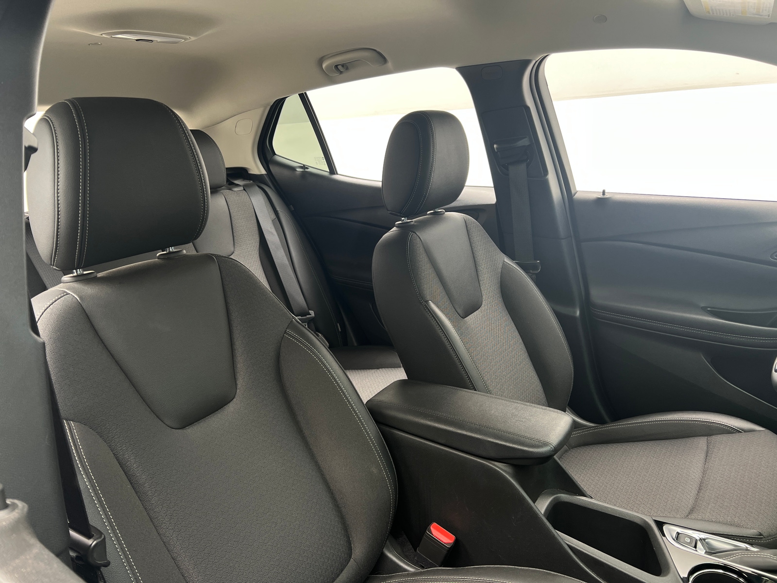 Thumbnail: 2025 Buick Encore GX - 2