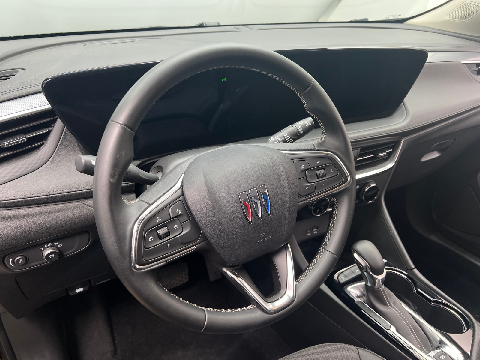 Thumbnail: 2025 Buick Encore GX - 5