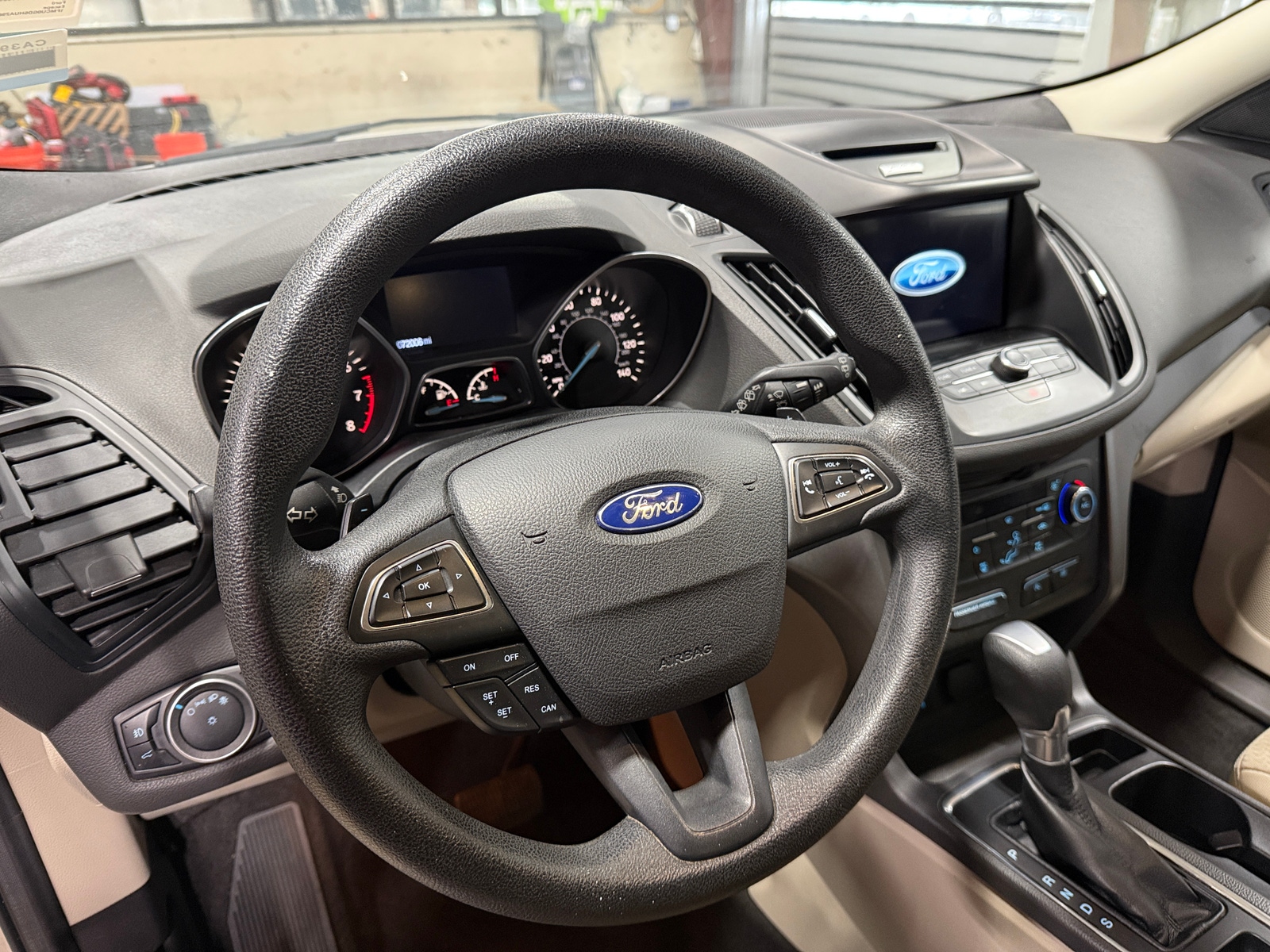 Thumbnail: 2017 Ford Escape - 5