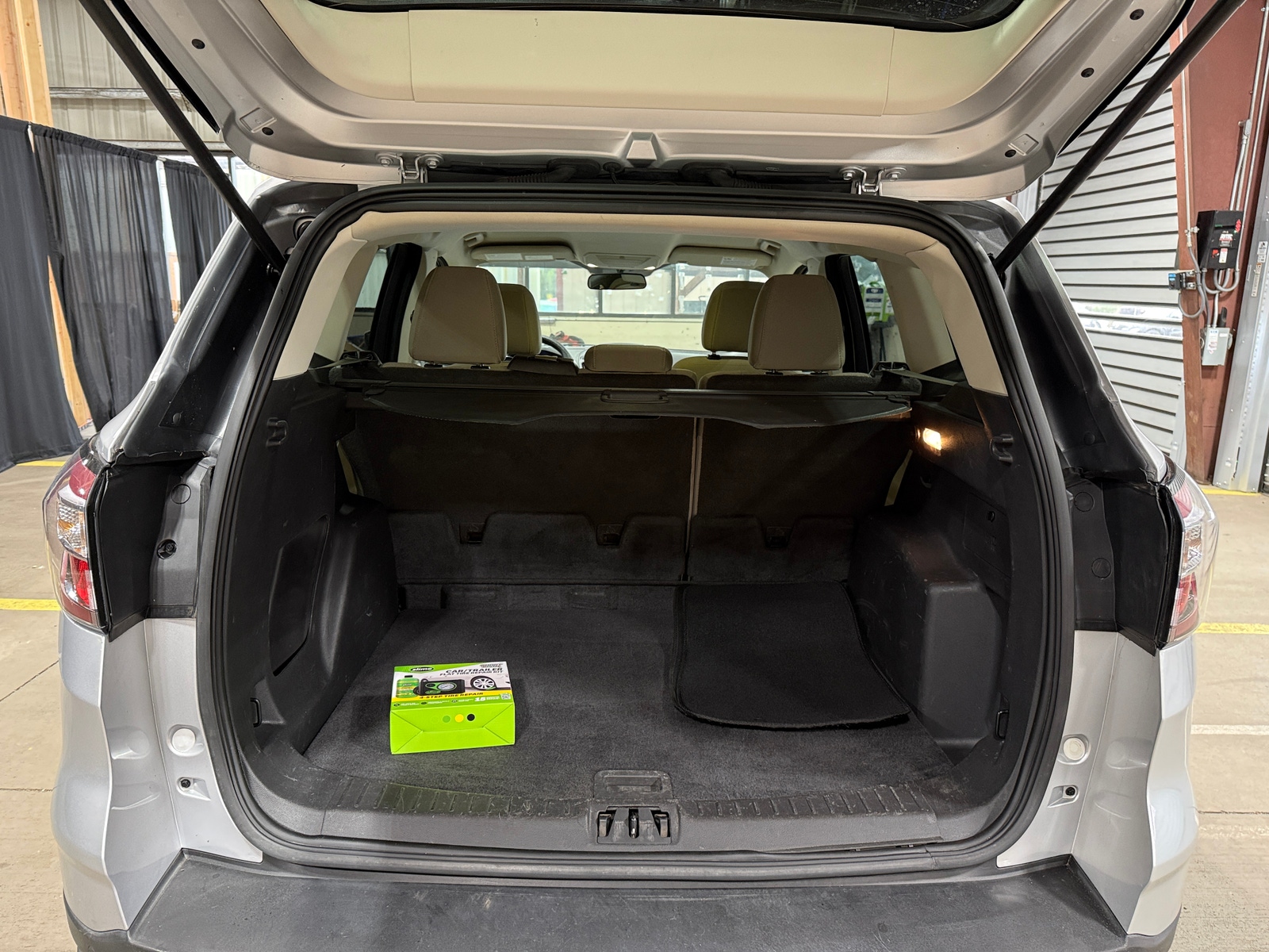 Thumbnail: 2017 Ford Escape - 7