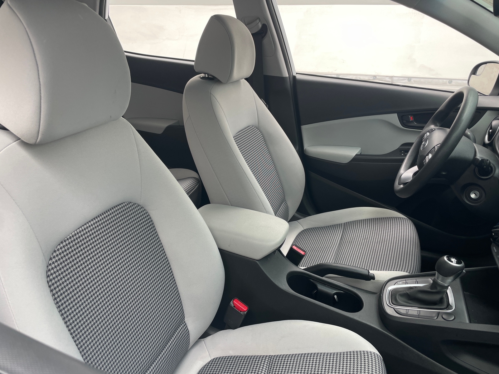 Thumbnail: 2022 Hyundai Kona - 2