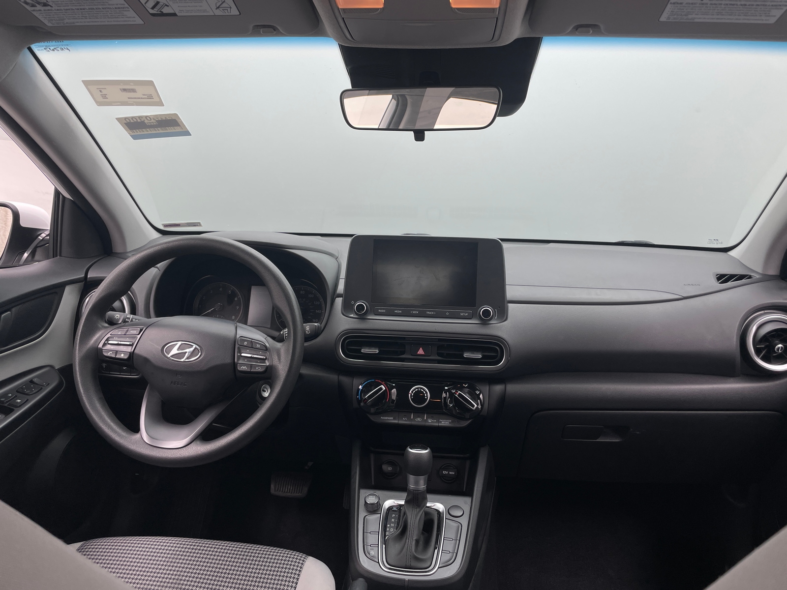 Thumbnail: 2022 Hyundai Kona - 3