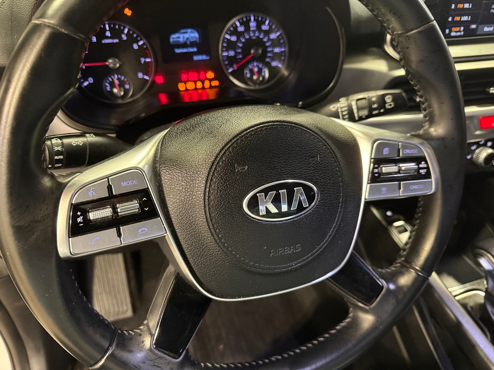 Thumbnail: 2021 Kia Telluride - 4