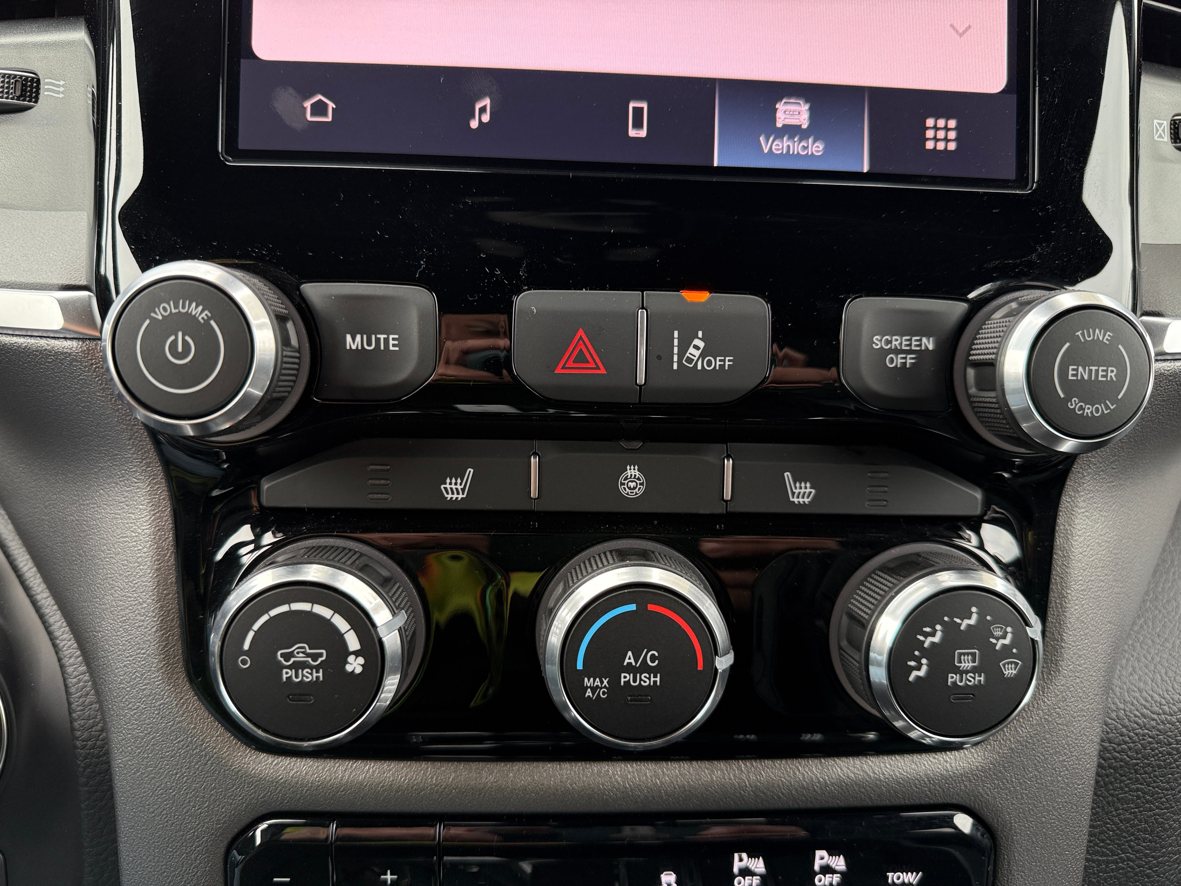 2026 RAM 1500 Big Horn/Lone Star - Photo 18