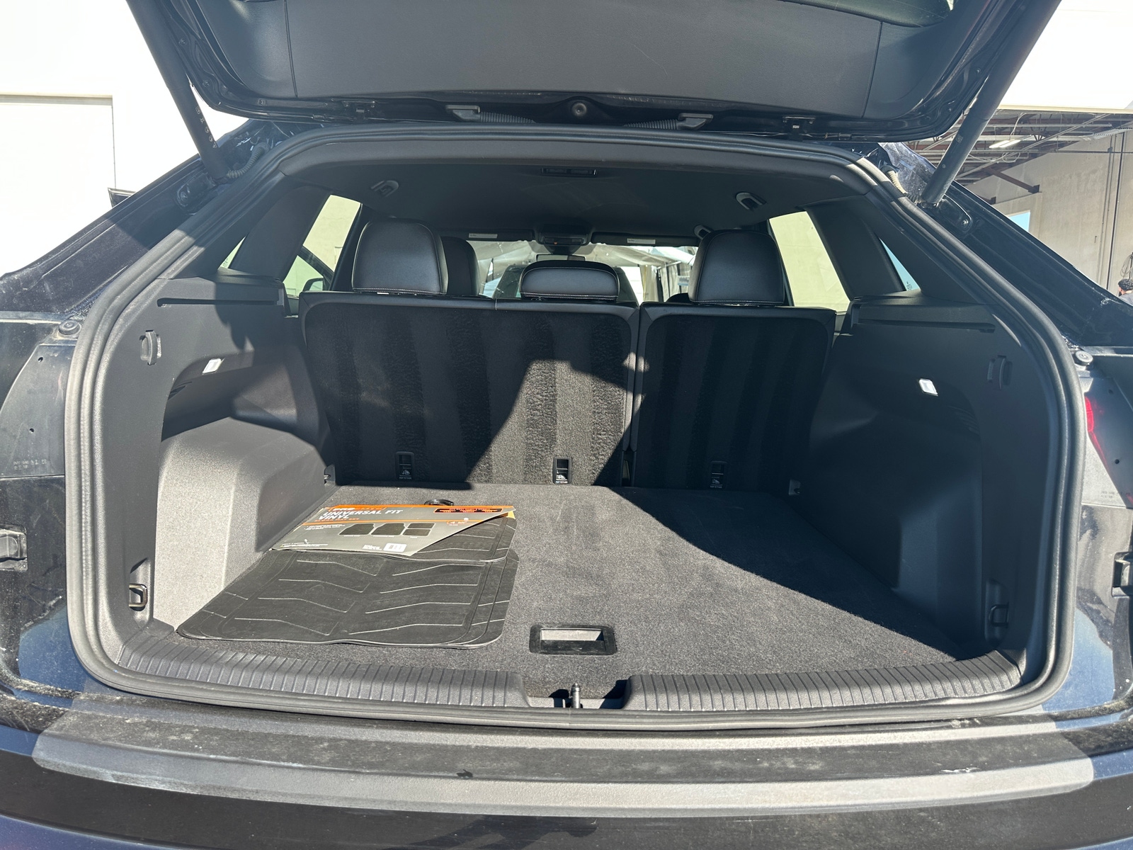 Thumbnail: 2025 Volkswagen Atlas - 6