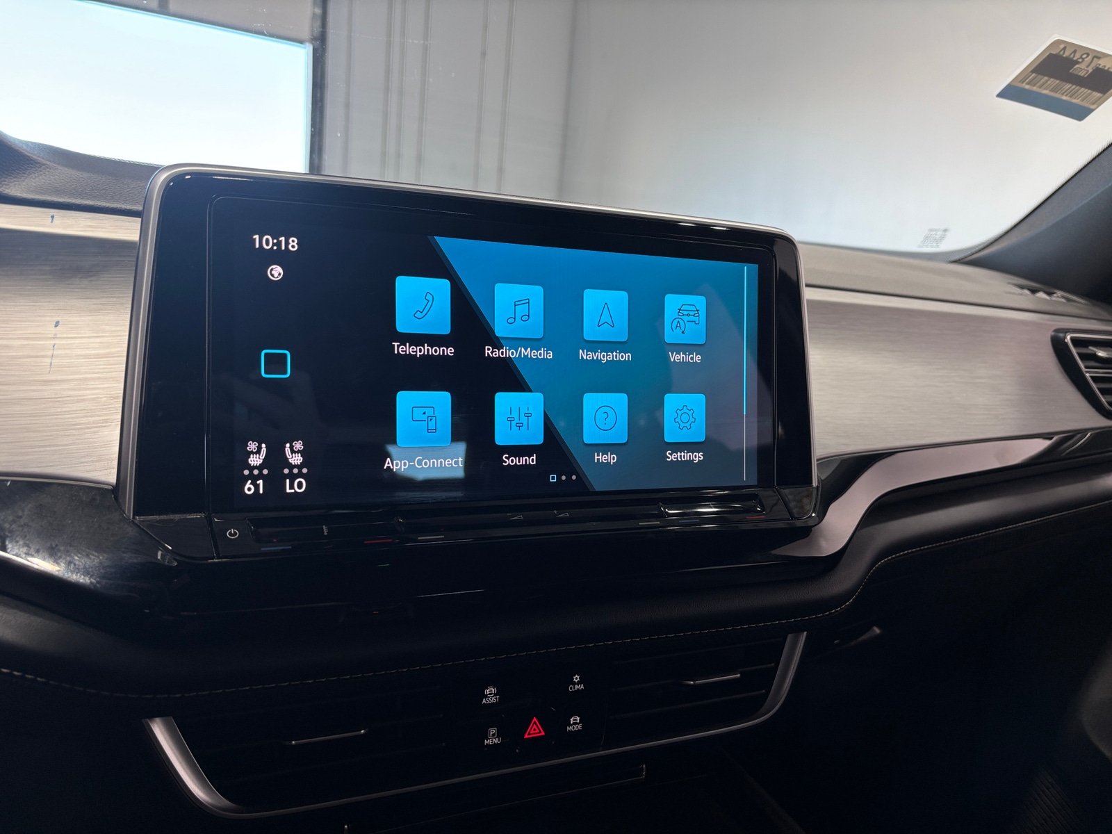 Thumbnail: 2025 Volkswagen Atlas - 3