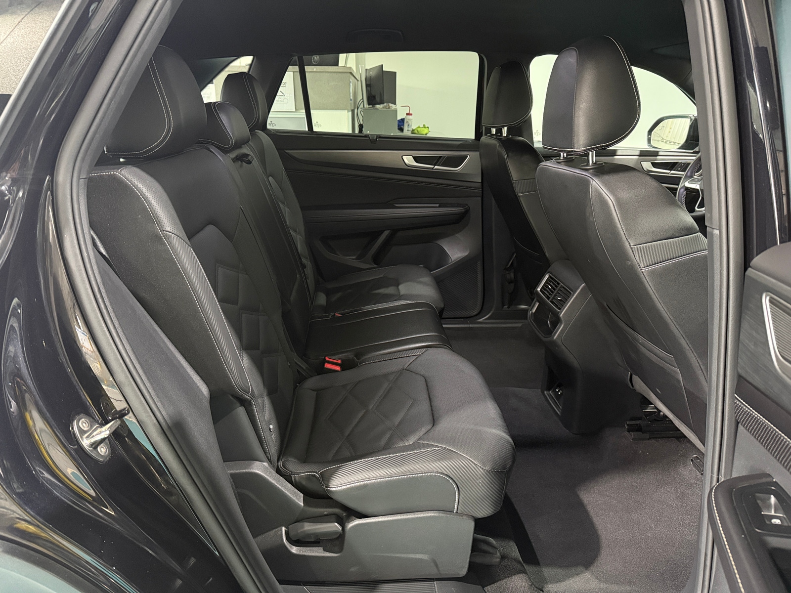 Thumbnail: 2025 Volkswagen Atlas - 5